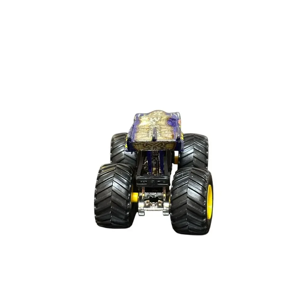Hot Wheels Monster Jam War Wizard Truck
